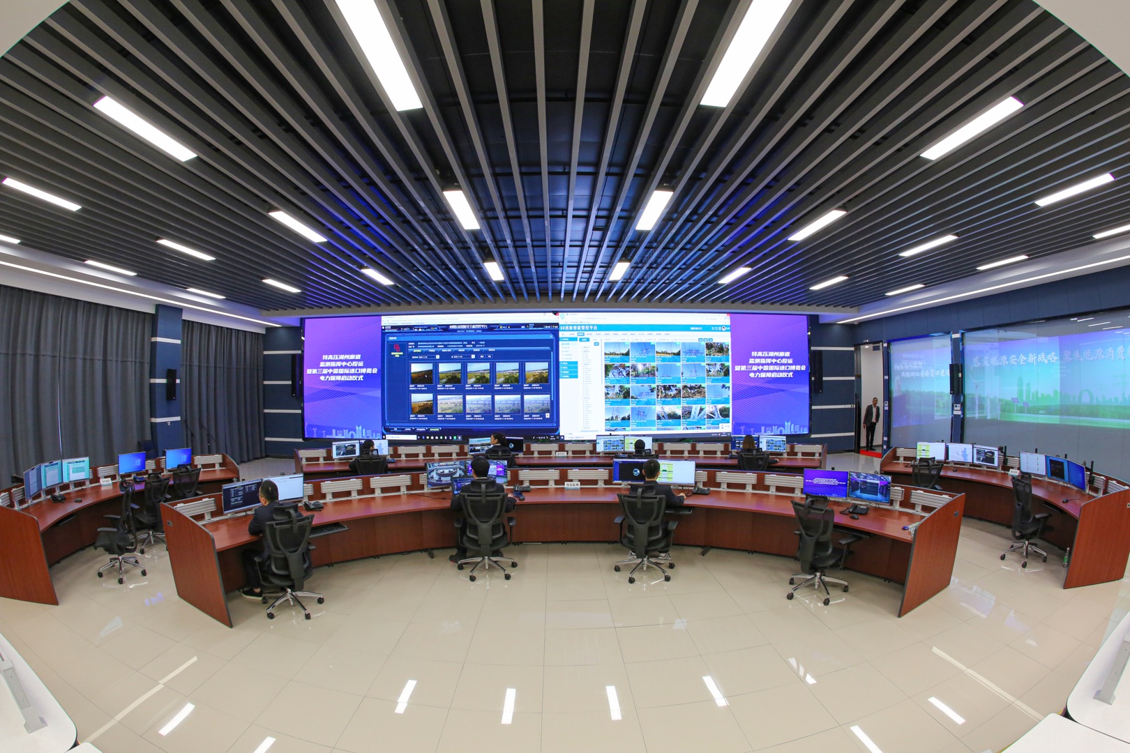 202d1fe5-cbb6-4342-87e8-b4bd4f837a73.jpg 202d1fe5-cbb6-4342-87e8-b4bd4f837a73.jpg